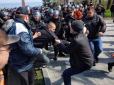​В Одесі сталося побоїще між патріотами і сепаратистами: Десятки затриманих, 