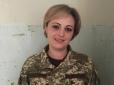 Вдома її чекає маленька донечка: Мережу зворушила історія української військової, яка служить на Донбасі (фото)