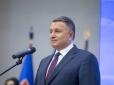 Той, що категорично проти, щоб озброювались прості українці: Стало відомо, скільки Аваков роздав 