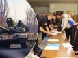 Замість зимової форми: У Владивостоці мобілізованим роздають чорні пакети (відео)