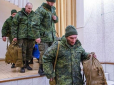 Питають у місцевих, коли вже прийдуть ЗСУ: Росіяни на лівому березі Дніпра виснажені та хочуть тікати додому, - експерт
